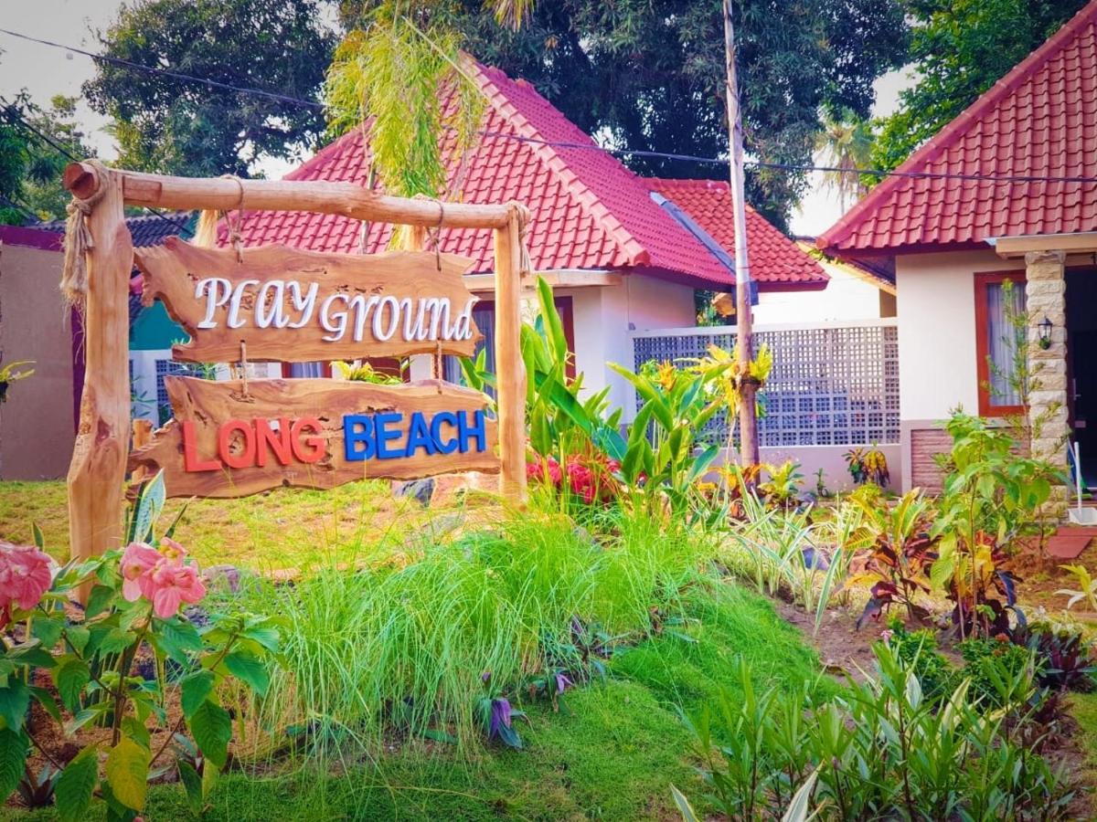 Long Beach Hotel Pangandaran Extérieur photo