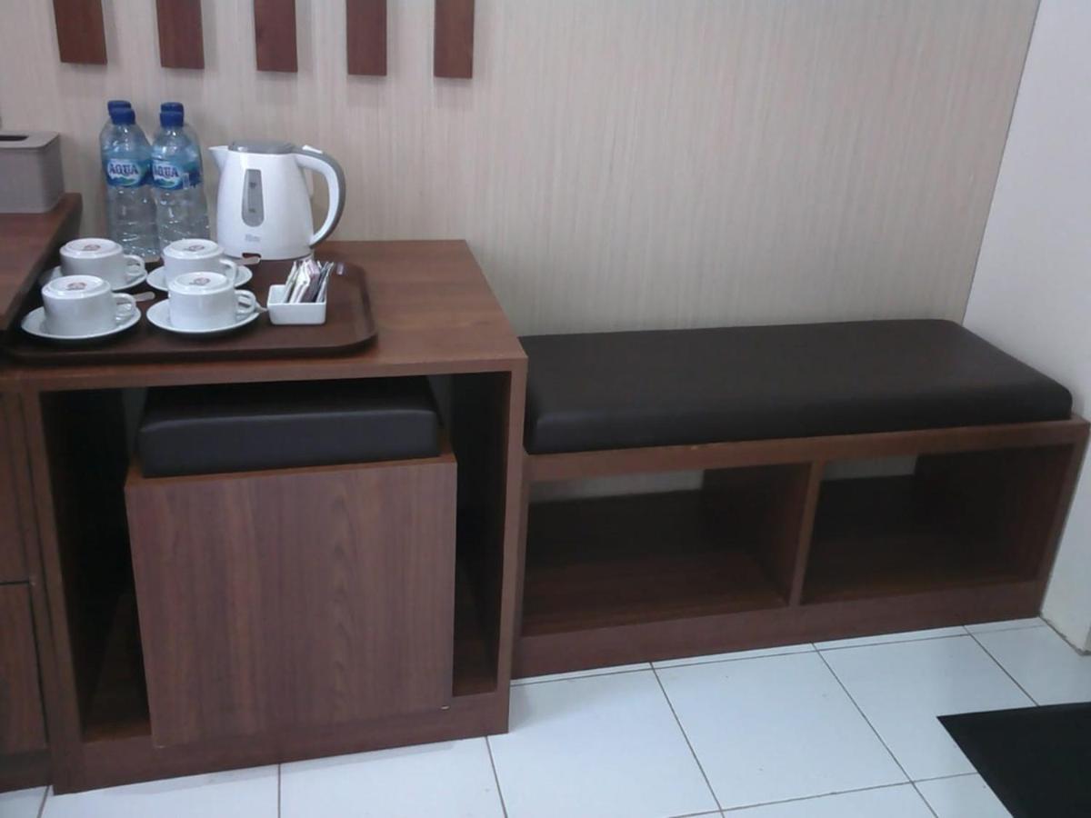 Long Beach Hotel Pangandaran Extérieur photo